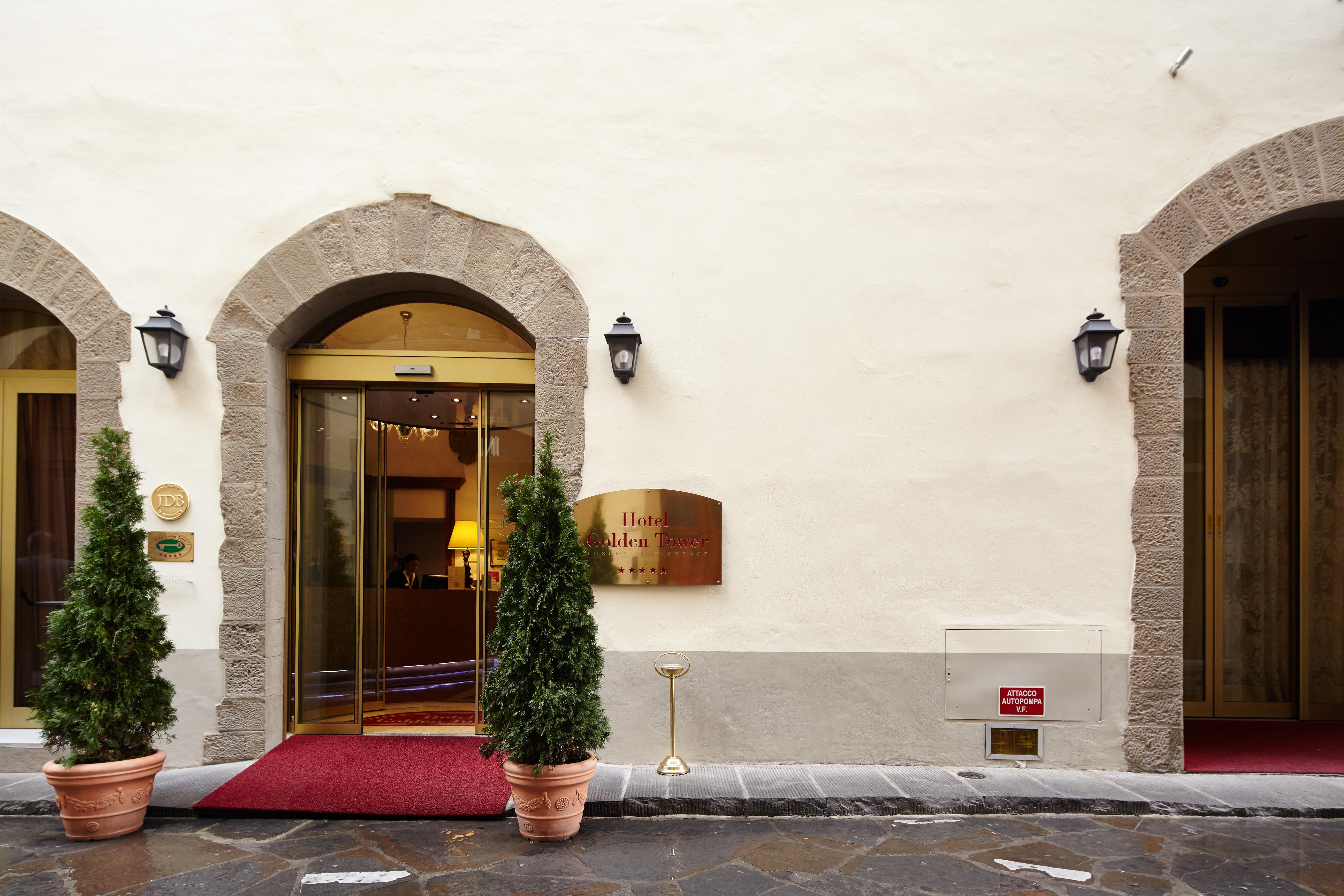 Golden Tower Hotel & Spa Florence Ngoại thất bức ảnh Entrance of the hotel