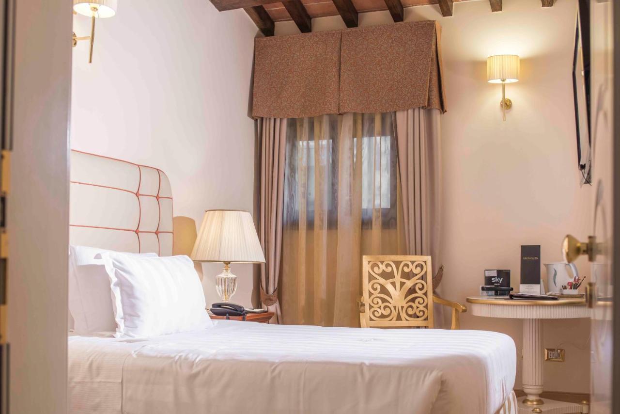 Golden Tower Hotel & Spa Florence Ngoại thất bức ảnh
